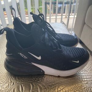❌ SOLD ❌ - Nike Air Max 270